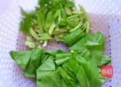 春菜炒肉的做法图解2