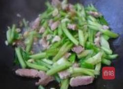 春菜炒肉的做法图解7