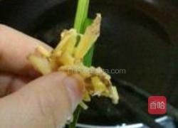 蒜香水鱼的做法图解2