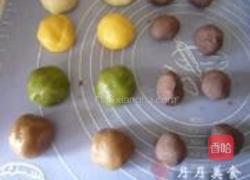 彩色冰皮月饼的做法图解7