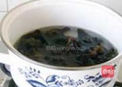 鸡丝拌木耳的做法图解2