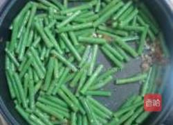 虾米炒豆角的做法图解5