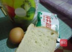 果汁土司布丁的做法图解1