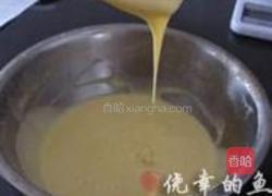 可爱樱桃彩绘瑞士卷的做法图解3