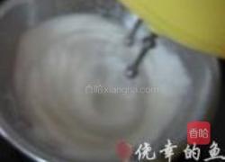 可爱樱桃彩绘瑞士卷的做法图解7