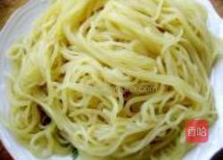 圆葱鸡肉炸酱面的做法图解9