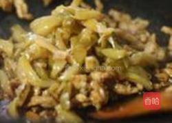 榨菜肉丝面的做法图解2