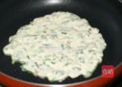 韭菜火腿肠煎饼的做法图解7
