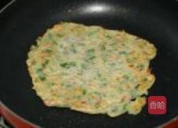 韭菜火腿肠煎饼的做法图解8