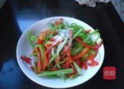 油泼彩椒丝的做法图解5