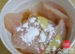 香菜皮蛋鱼片汤的做法图解2