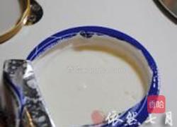 玫瑰果冻荔枝慕斯的做法图解10
