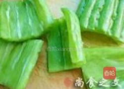 梅子凉瓜的做法图解1