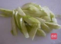 紫菜黄瓜腐竹汤的做法图解2