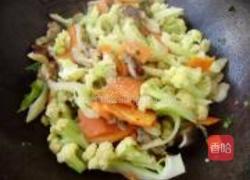 香菇烧菜花的做法图解7