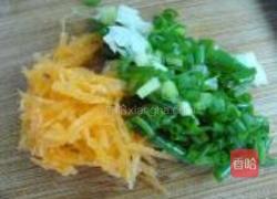 银鱼炒蛋的做法图解3