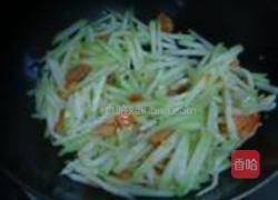 节瓜虾米粉丝煲的做法图解6
