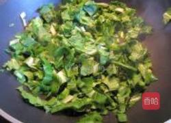小白菜炒饭的做法图解3