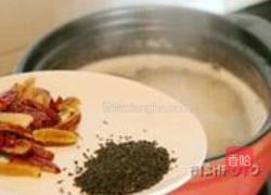 红枣黑芝麻粥的做法图解4