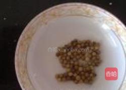 咸菜猪肚汤的做法图解2