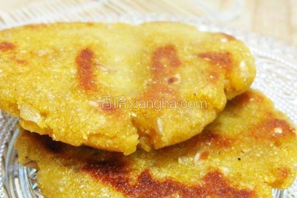 玉米面贴饼子