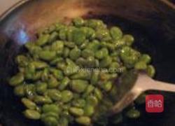 蒜香嫩蚕豆的做法图解6