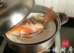 清蒸婺源荷包红鲤的做法图解3
