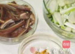 荞菜炒卤猪耳的做法图解6