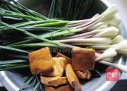 荞头拌香干的做法图解1