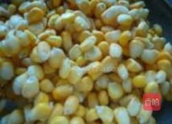 鲜榨玉米汁的做法图解1