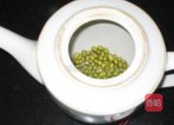我用茶壶发绿豆芽的做法图解2