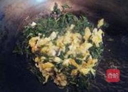 香椿炒蛋的做法图解5