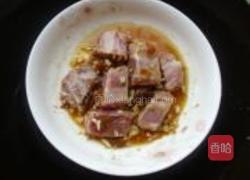 酸梅蒸排骨的做法图解5