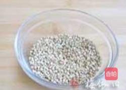 荞麦饭的做法图解1