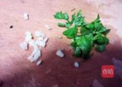 凉拌黄瓜水萝卜的做法图解3