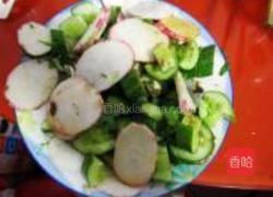 凉拌黄瓜水萝卜的做法图解5