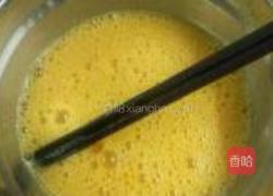 韭黄炒滑蛋的做法图解2