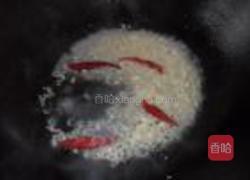 蒜炒泡椒田鸡的做法图解5