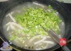 鸡肉烩鱼丝的做法图解17