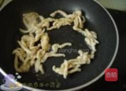 鸡肉烩鱼丝的做法图解9