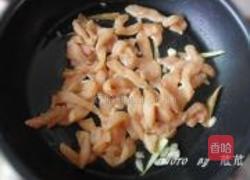 番茄金针菇烩肉丝的做法图解6