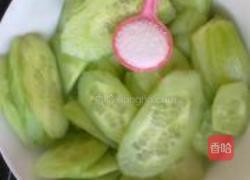 腌黄瓜的做法图解1