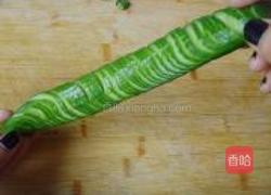 酸辣蓑衣黄瓜的做法图解3