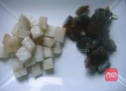 皮蛋炒山药的做法图解2