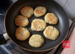 葱香椒盐豆渣饼的做法图解6