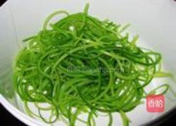 凉拌翡翠青紫包的做法图解4