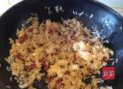 菇香酱油炒饭的做法图解3