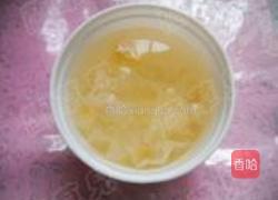 芡实枸杞银耳羹的做法图解2