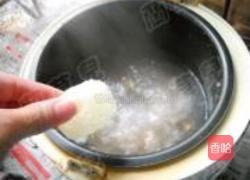 芡实枸杞银耳羹的做法图解5