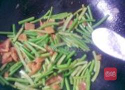 蒜薹番茄蛋的做法图解6